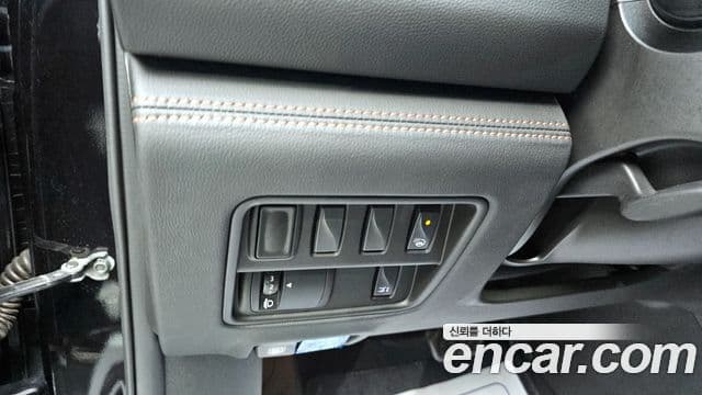 Renault Korea(Samsung) The / новый New QM6 2.0 GDe Premier 2WD, 2023 13