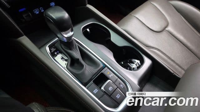 Hyundai Santa Fe TM Exclusive Special, 2019 9