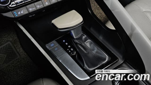 Hyundai Avante (CN7) Modern, 2021 9