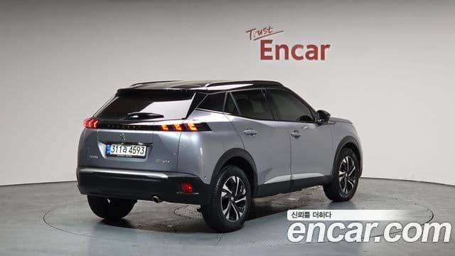 Peugeot 2008 2세대 1.5 BlueHDi GT Line, 2021 2