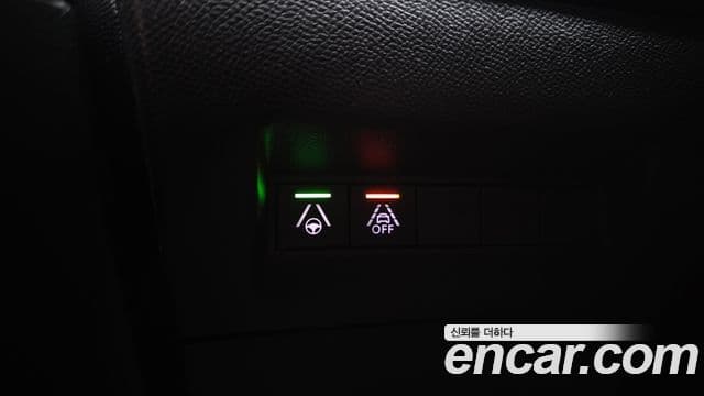 Peugeot 2008 2세대 1.5 BlueHDi GT Line, 2021 18