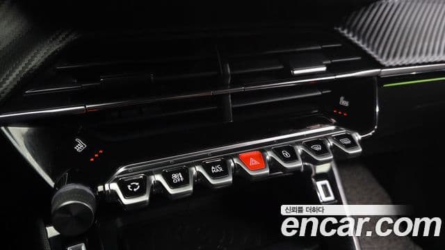 Peugeot 2008 2세대 1.5 BlueHDi GT Line, 2021 19
