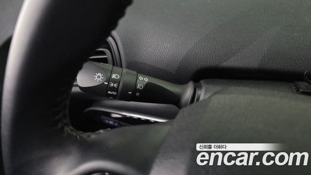 Toyota 프리우스 4세대, 2019 17