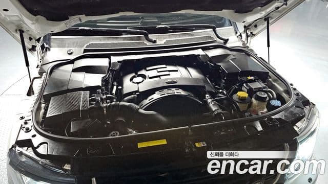 Land Rover Discovery 4 3.0 SDV6 SE, 2015 6