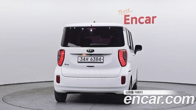 Kia Ray Special, 2013 4