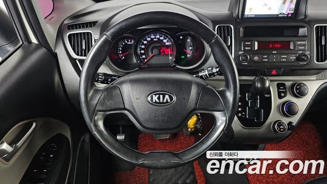 Kia Ray Special, 2013 13