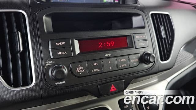 Kia Ray Special, 2013 18