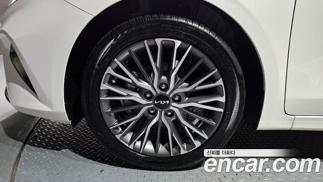 Kia The / новый New K3 2세대 Prestige, 2024 все фото