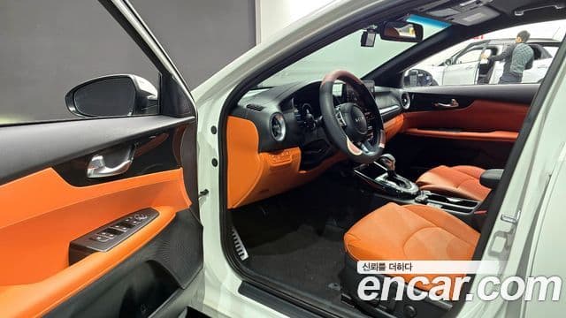 Kia The / новый New K3 2세대 Prestige, 2024 11