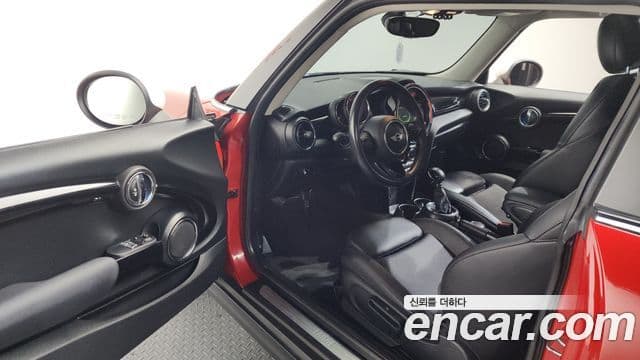 Mini Cooper 3세대, 2017 10