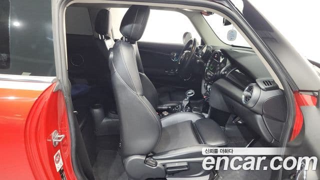 Mini Cooper 3세대, 2017 11