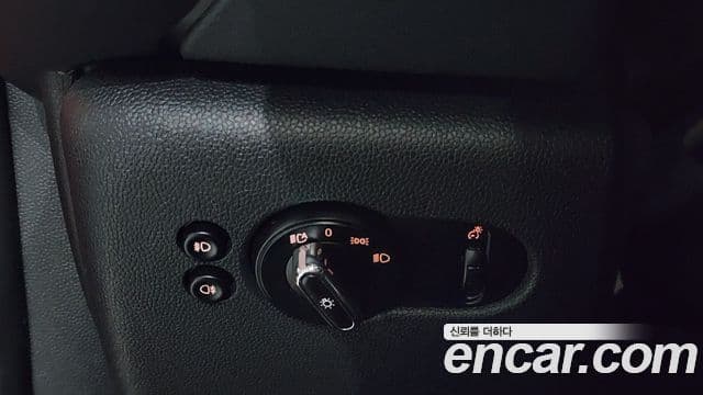 Mini Cooper 3세대, 2017 14