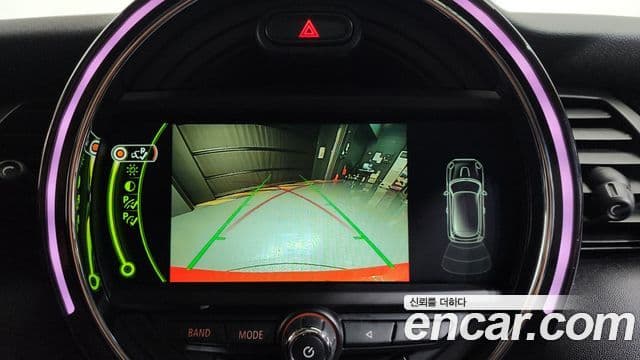 Mini Cooper 3세대, 2017 16