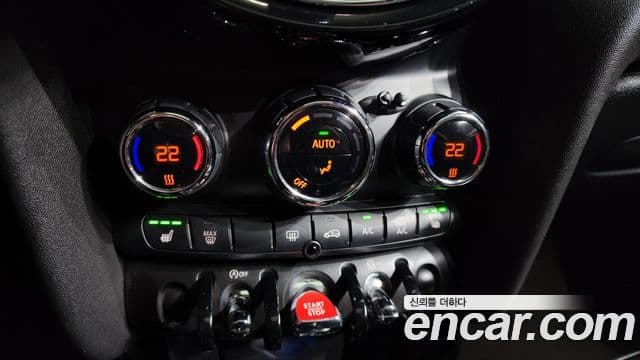 Mini Cooper 3세대, 2017 17