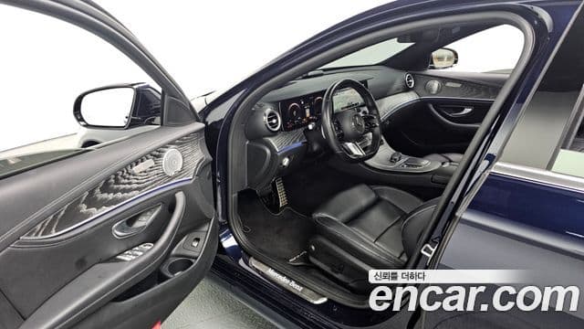 Mercedes-Benz E-класс W213 E350 4MATIC AMG Line Edition, 2021 10