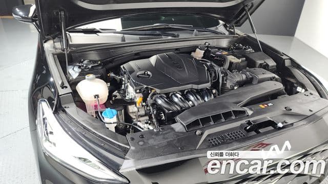 Kia K8 Signature, 2023 6