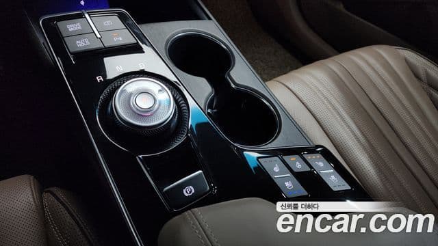 Kia K8 Signature, 2023 9