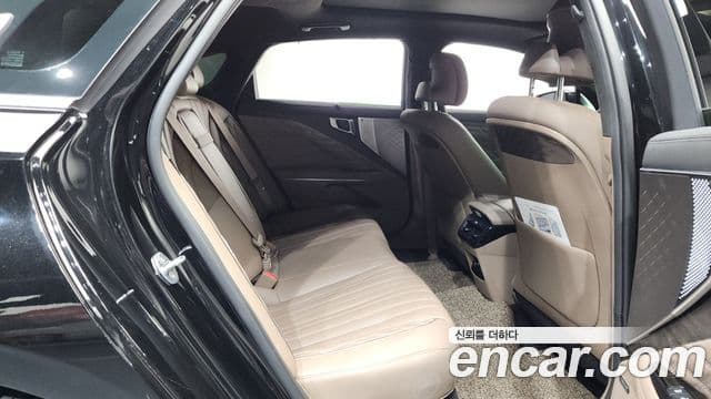 Kia K8 Signature, 2023 12