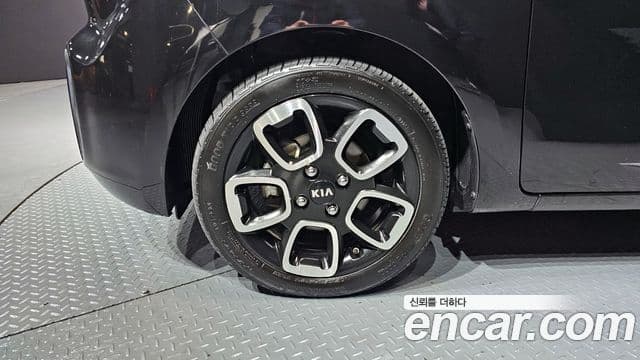 Kia The / новый New Ray Prestige, 2021 все фото