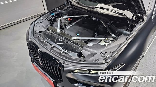 BMW X7 (G07) xDrive 40i M Sport 6인승, 2025 6
