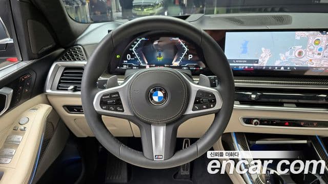 BMW X7 (G07) xDrive 40i M Sport 6인승, 2025 13