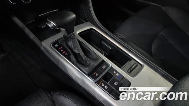 Kia K5 гибрид 2세대 Noblesse, 2016 9