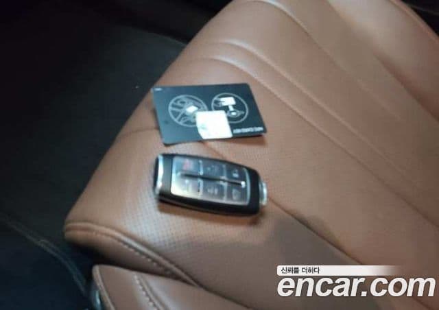 Genesis G80 (RG3) бензин 2.5 турбо AWD, 2024 13