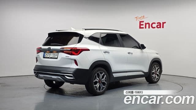 Kia Seltos Signature, 2022 2