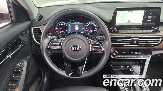 Kia Seltos Signature, 2022 13