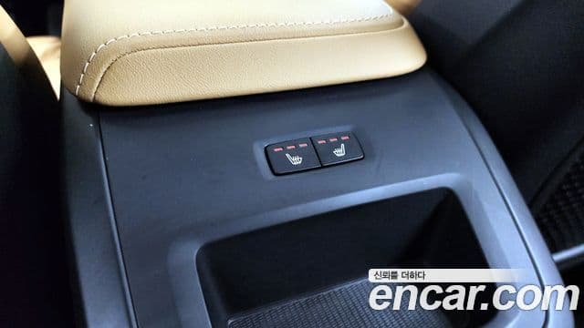 Volvo XC60 2세대 T8 Ultra Bright, 2025 19