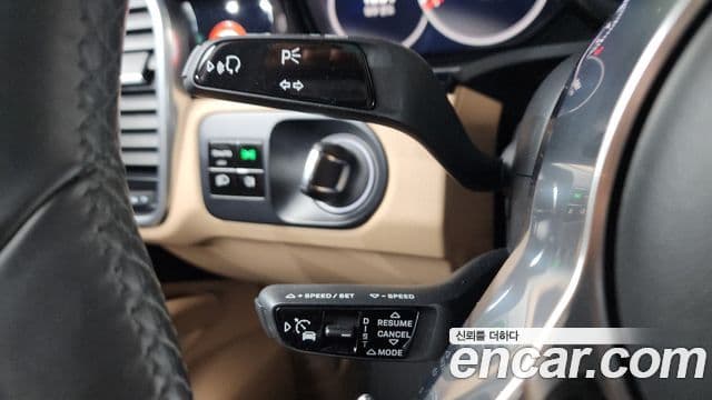 Porsche Cayenne (PO536), 2019 14