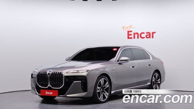 BMW 7시리즈 (G70) 750e xDrive M Sport