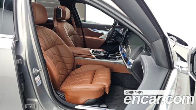 BMW 7시리즈 (G70) 750e xDrive M Sport, 2023 11