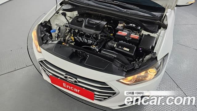 Hyundai Avante AD 1.6 GDI Smart, 2016 6