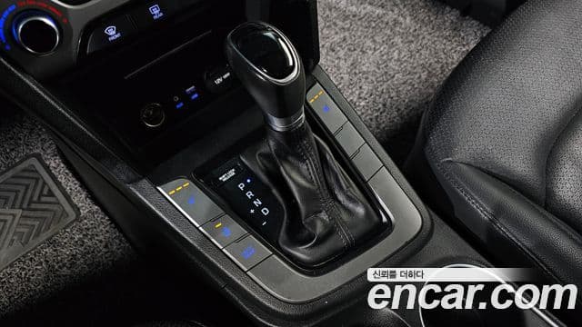 Hyundai Avante AD 1.6 GDI Smart, 2016 9