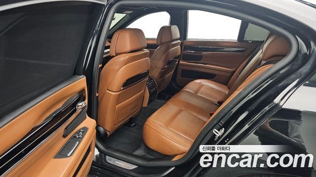 BMW 7시리즈 (F01) 740d xDrive Individual, 2015 13