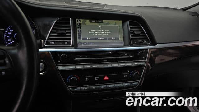 Hyundai Aslan Special, 2016 15