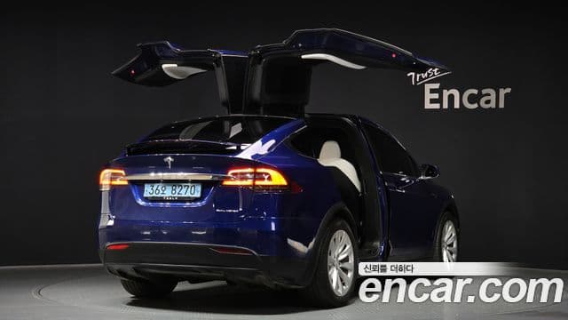 Tesla модель X Long Range, 2020 2
