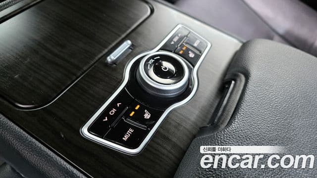 Kia The / новый Prestige K7 Prestige, 2012 19