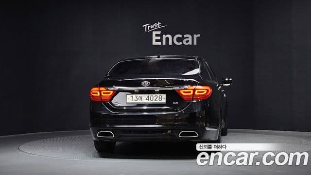 Kia K9 Special, 2013 4