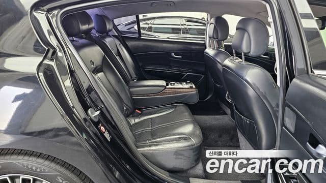 Kia K9 Special, 2013 12