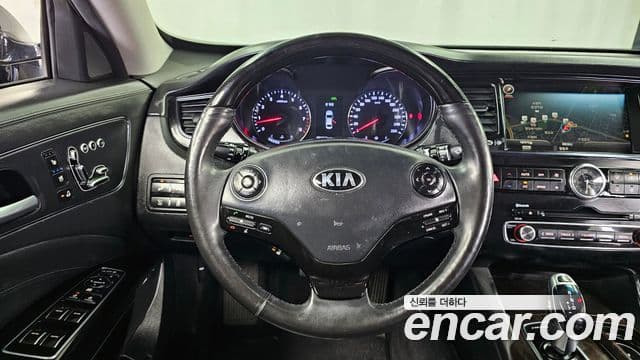 Kia K9 Special, 2013 13