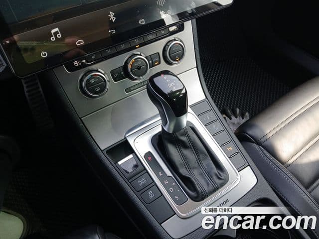 Volkswagen New CC 2.0 TDI BlueMotion 4모션, 2012 8