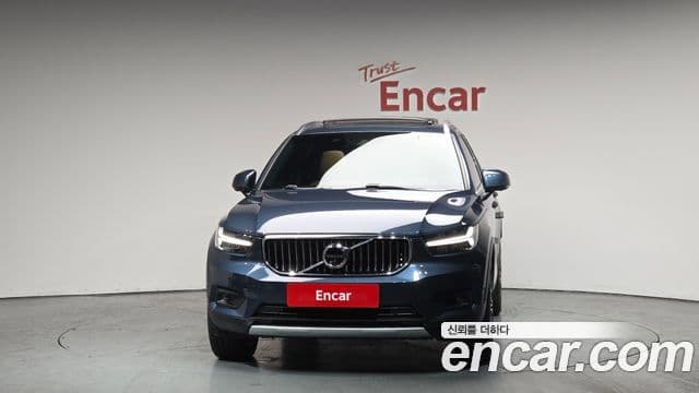 Volvo XC40 B4 Inscription, 2022 3