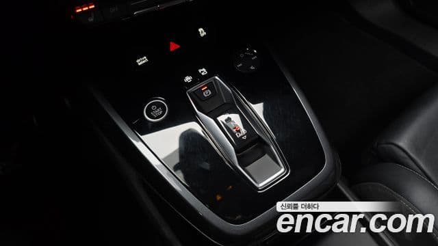 Audi Q4 e-Tron (F4) 40 Premium Sportback, 2022 9