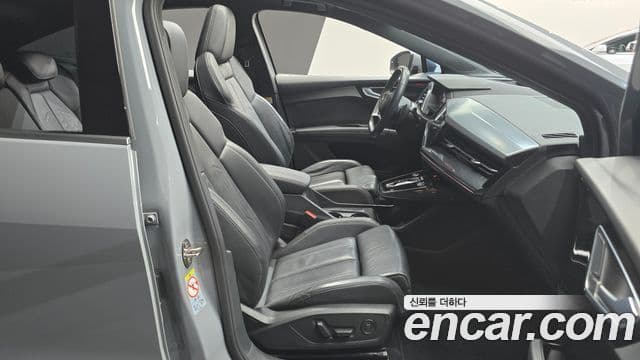 Audi Q4 e-Tron (F4) 40 Premium Sportback, 2022 10