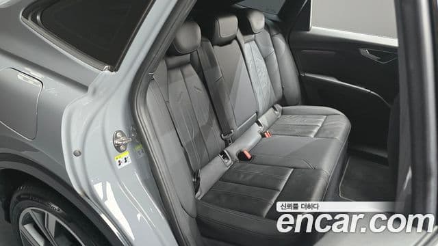 Audi Q4 e-Tron (F4) 40 Premium Sportback, 2022 12