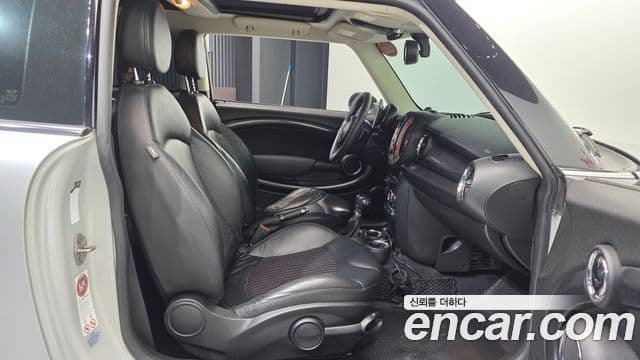 Mini Cooper S 2세대, 2013 10