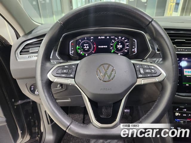 Volkswagen Tiguan 2세대 Prestige, 2023 13