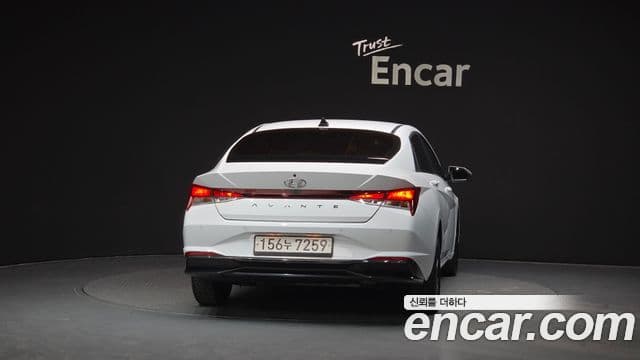 Hyundai Avante гибрид (CN7) Modern, 2022 4